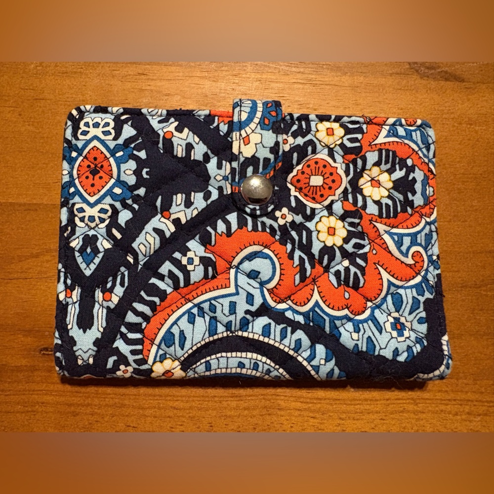 Vera Bradley Colorful Patterned Fabric Wallet $44 retail